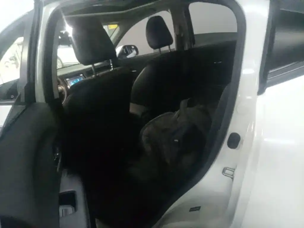 Honda Vezel — миниатюра 17
