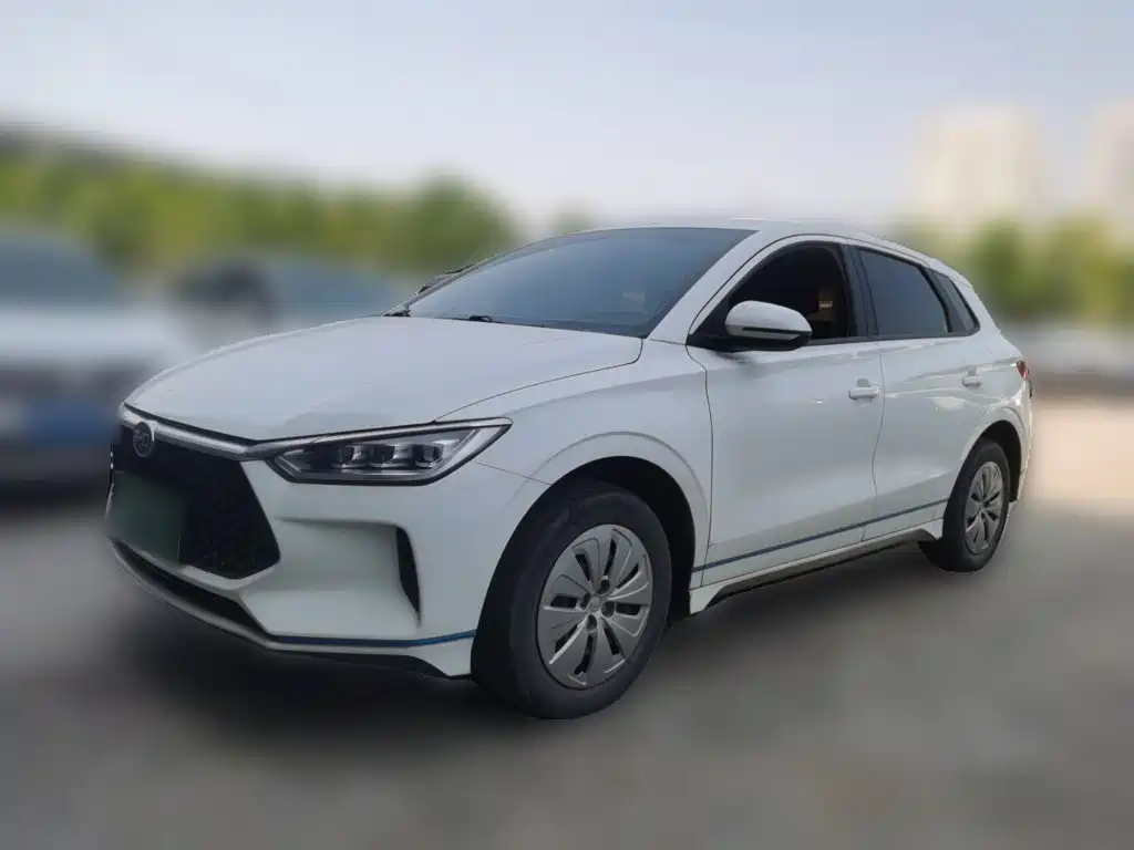 BYD e2