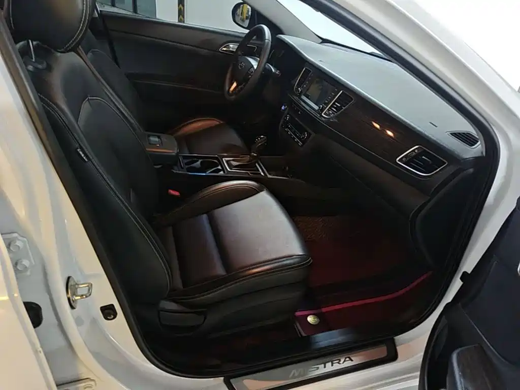 Hyundai Mistra — миниатюра 25
