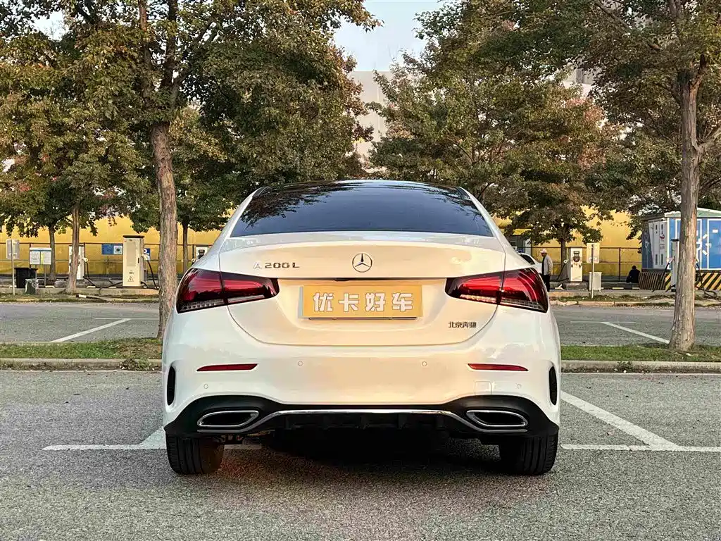Mercedes-Benz A-Class — миниатюра 3