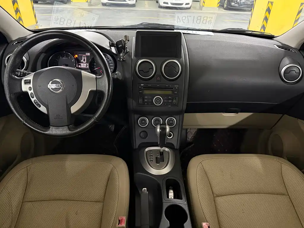 Nissan Qashqai — миниатюра 7