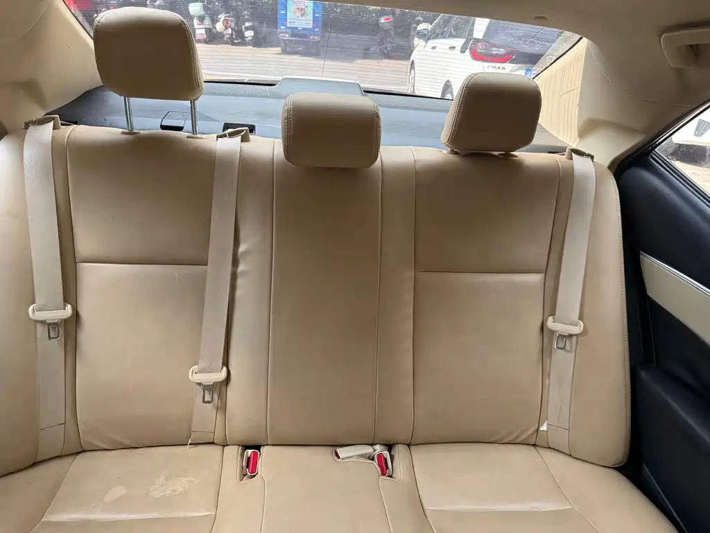 Toyota Corolla — миниатюра 11