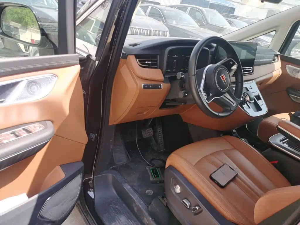 Hongqi Hongqi HQ9 PHEV — миниатюра 12