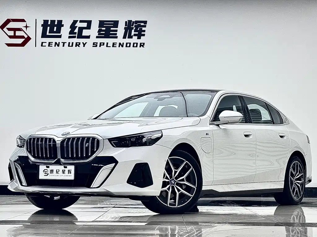 BMW i5 2025