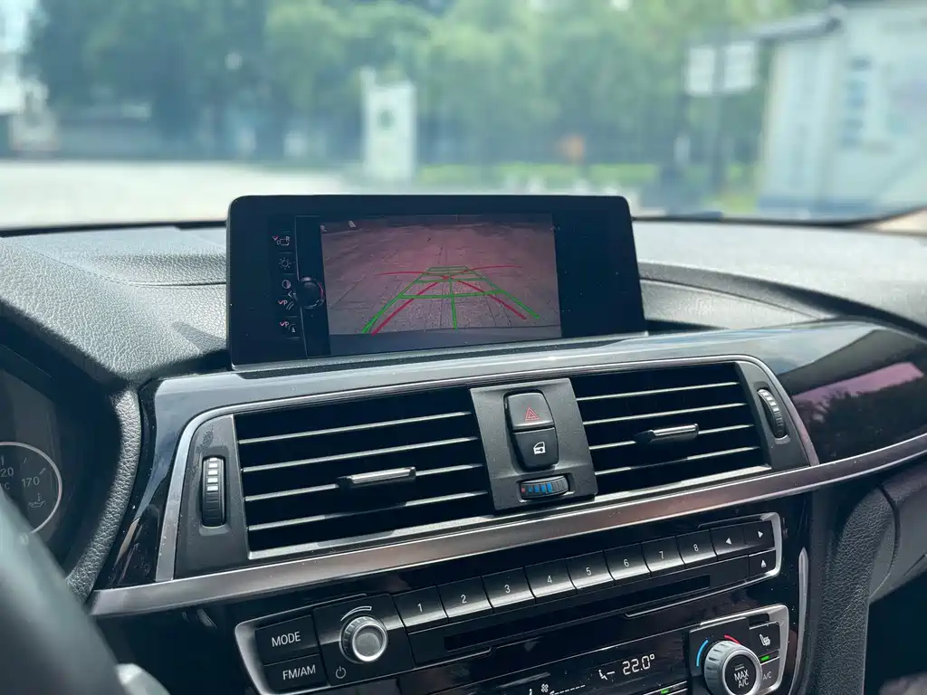 BMW 3 Series — миниатюра 15