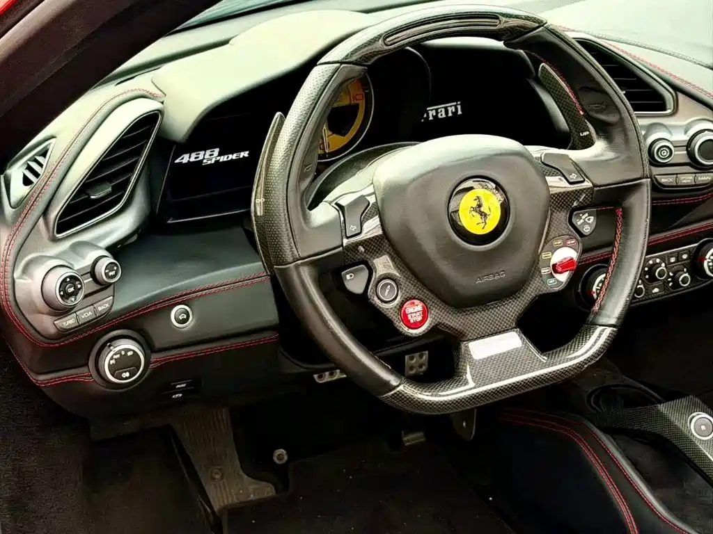 Ferrari 488 — миниатюра 8
