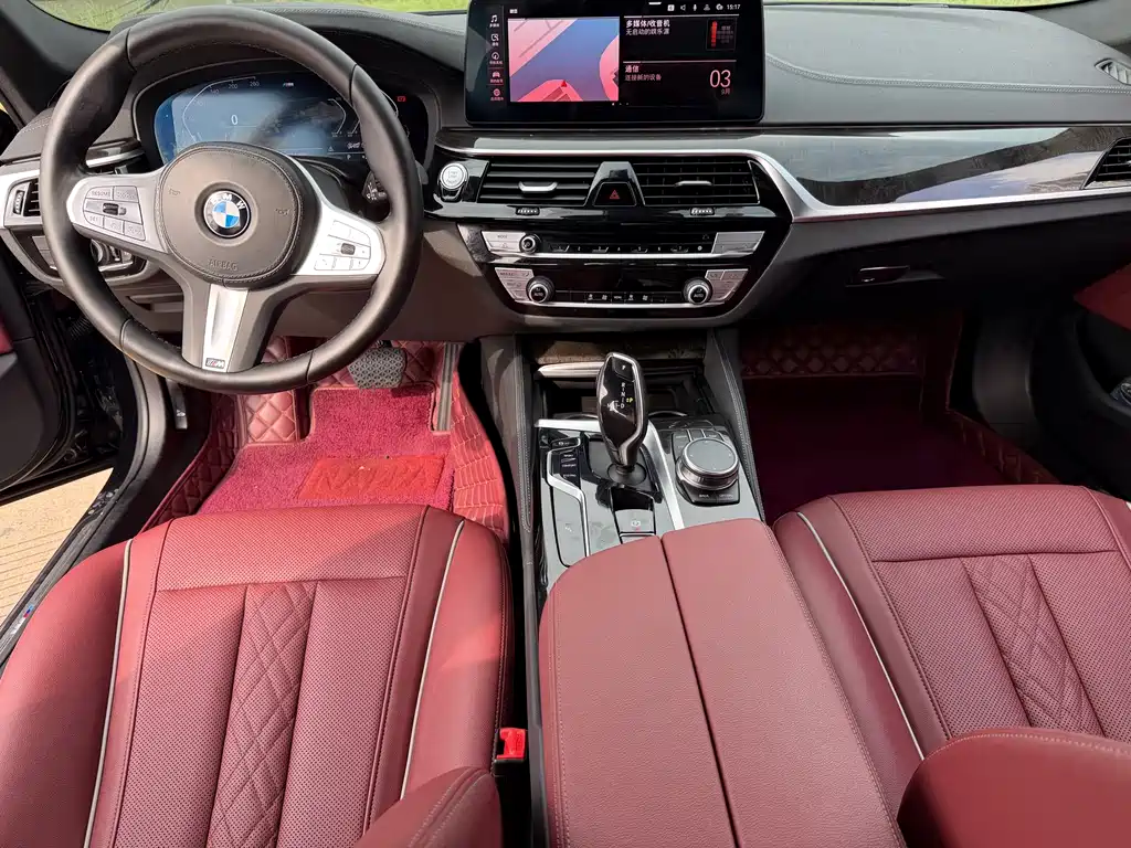 BMW 5 Series — миниатюра 8
