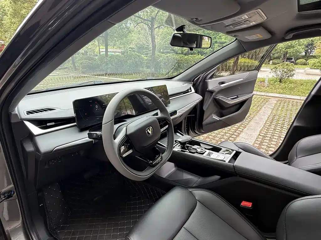 Changan Ruicheng PLUS — миниатюра 6