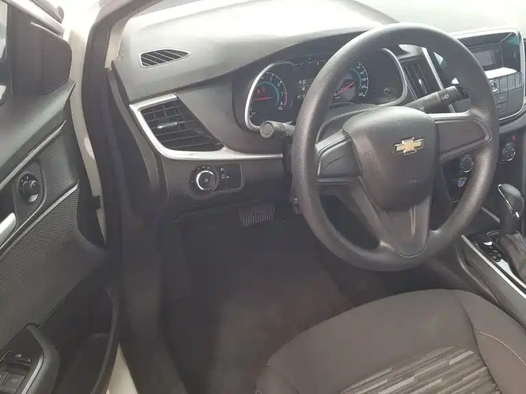 Chevrolet Cavalier — миниатюра 16