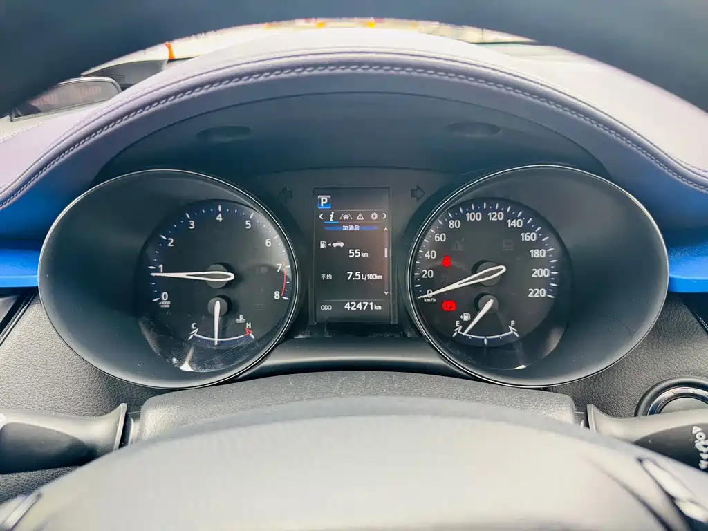 Toyota C-HR — миниатюра 12