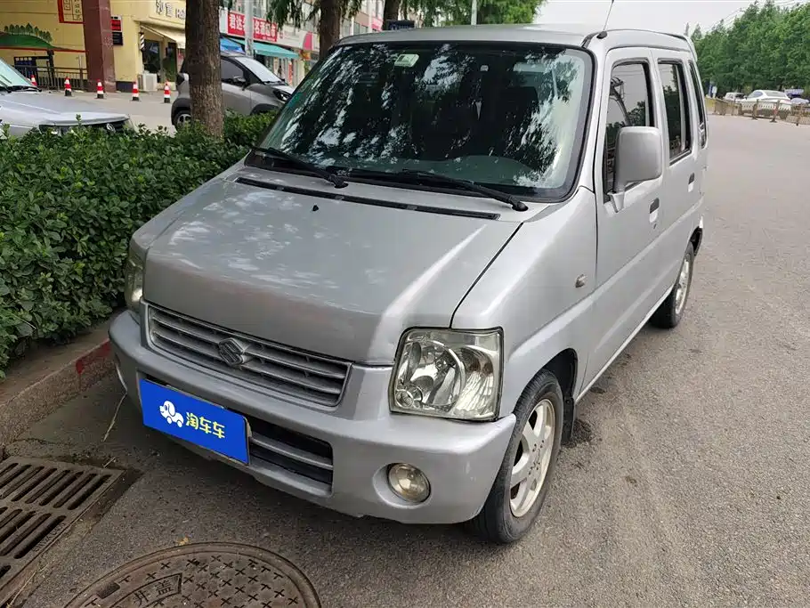Купить Suzuki Wagon R