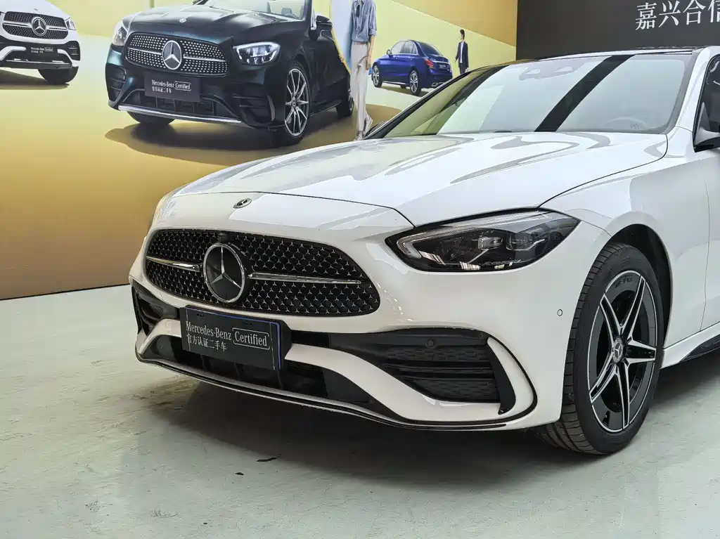 Mercedes-Benz C-Class — миниатюра 7