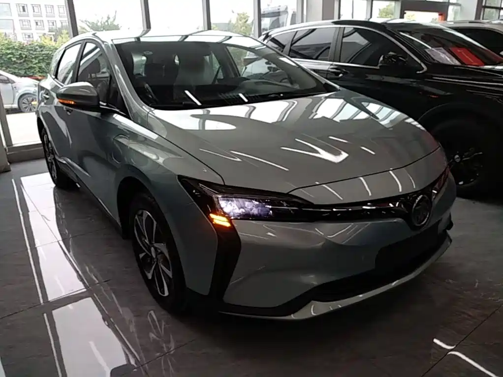 Buick Velite 6 — миниатюра 4