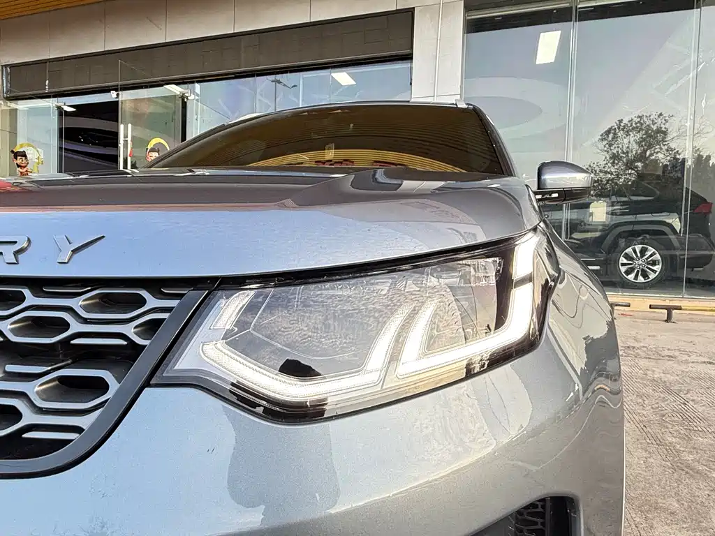 LAND ROVER DISCOVER SPORTS