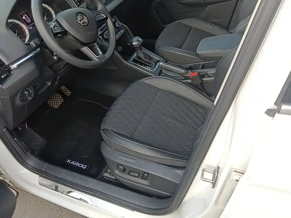 Skoda Karoq — миниатюра 15