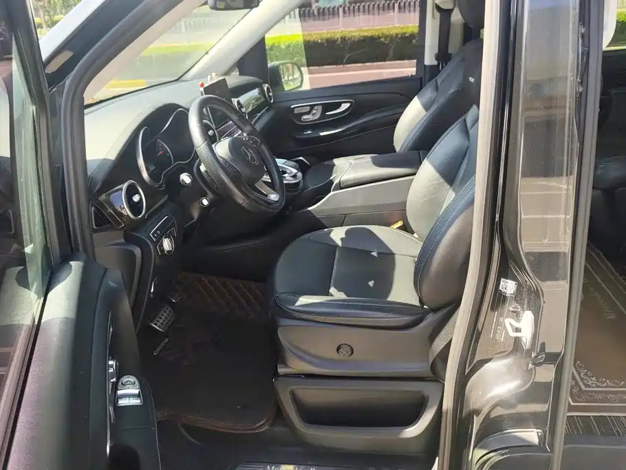 Mercedes-Benz V-Class — миниатюра 9