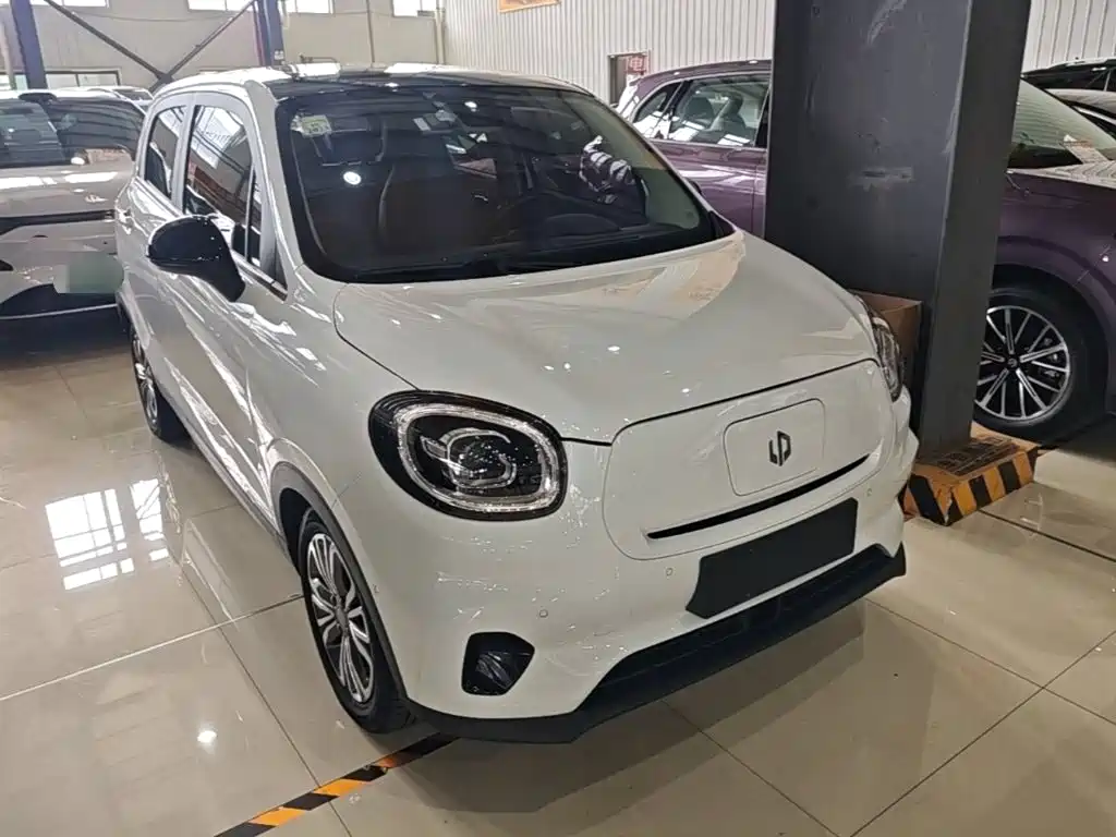 Leapmotor Leapmotor T03 — миниатюра 4