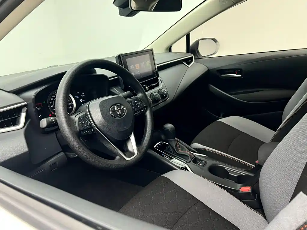 Toyota Corolla — миниатюра 11