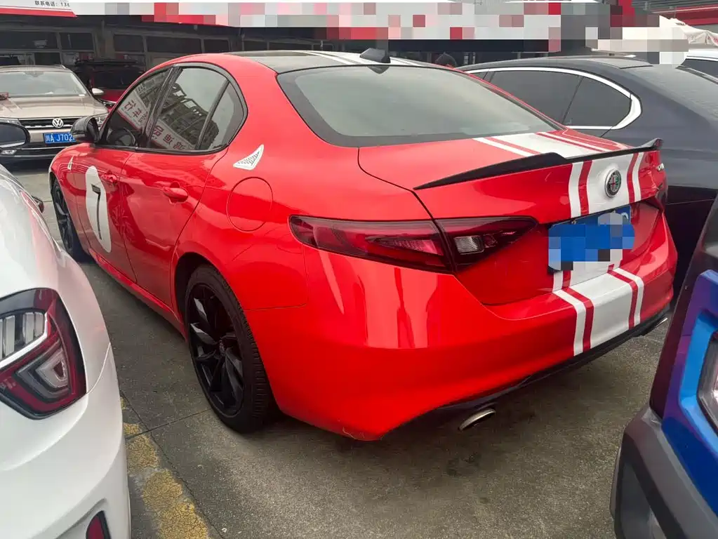 Alfa Romeo Giulia — миниатюра 7
