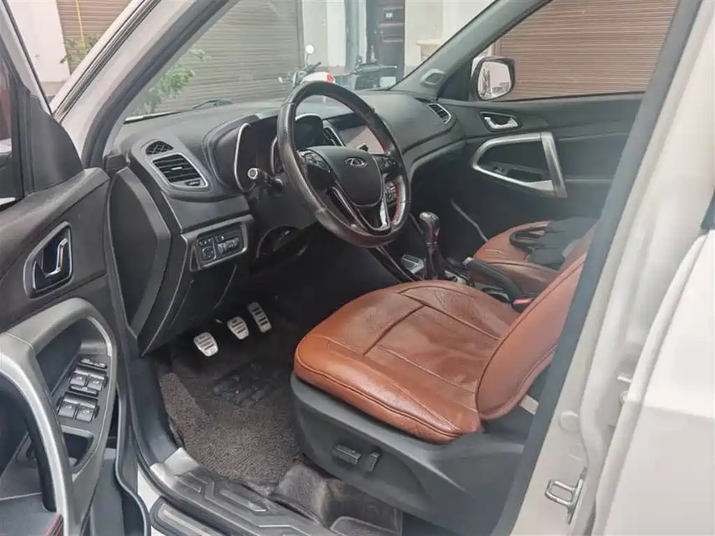 Chery Tiggo 5 5 2015 2.0L MT