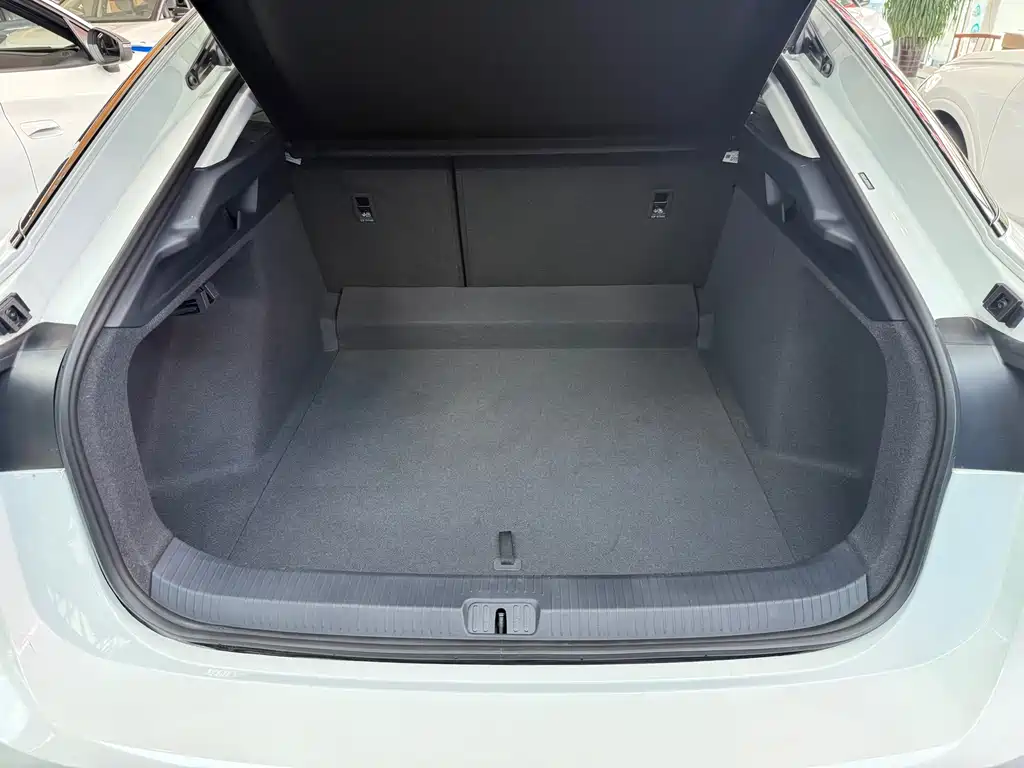Volkswagen ID.7 VIZZION — миниатюра 12
