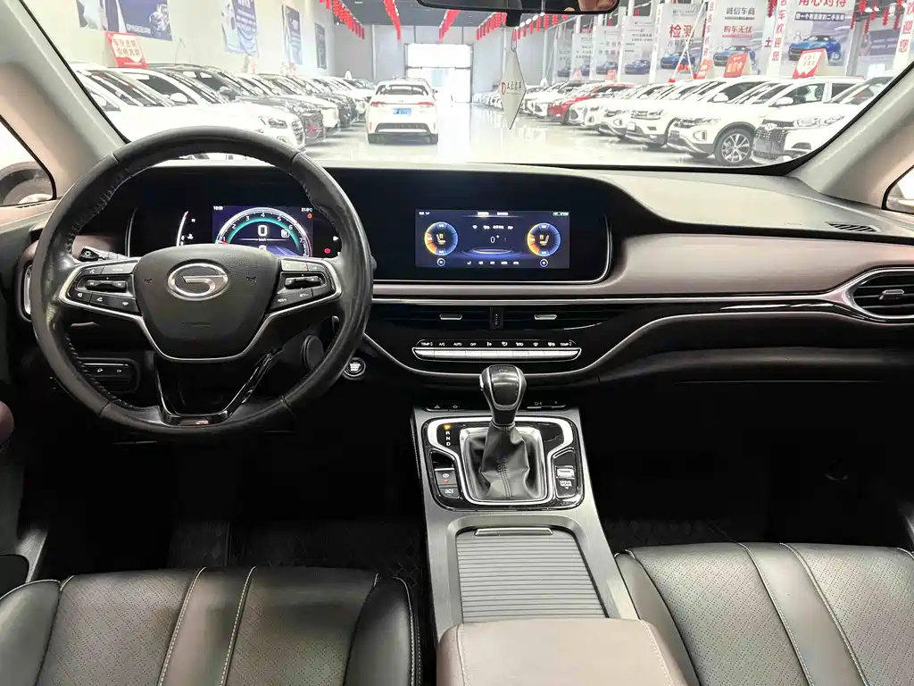 GAC M6 2021 PRO 270T AT Premium
