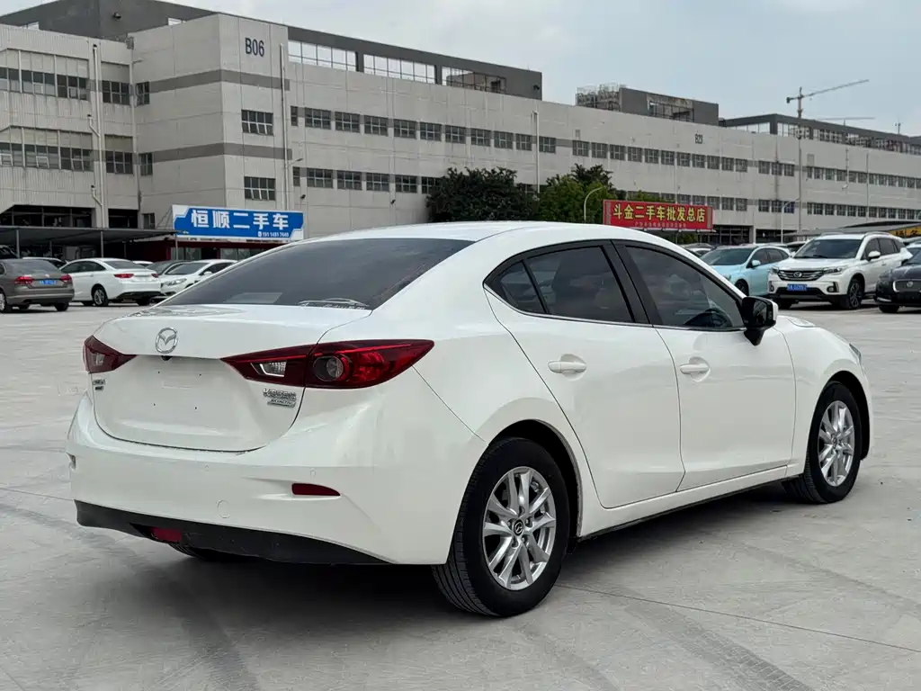 Mazda 3 Axela — миниатюра 5