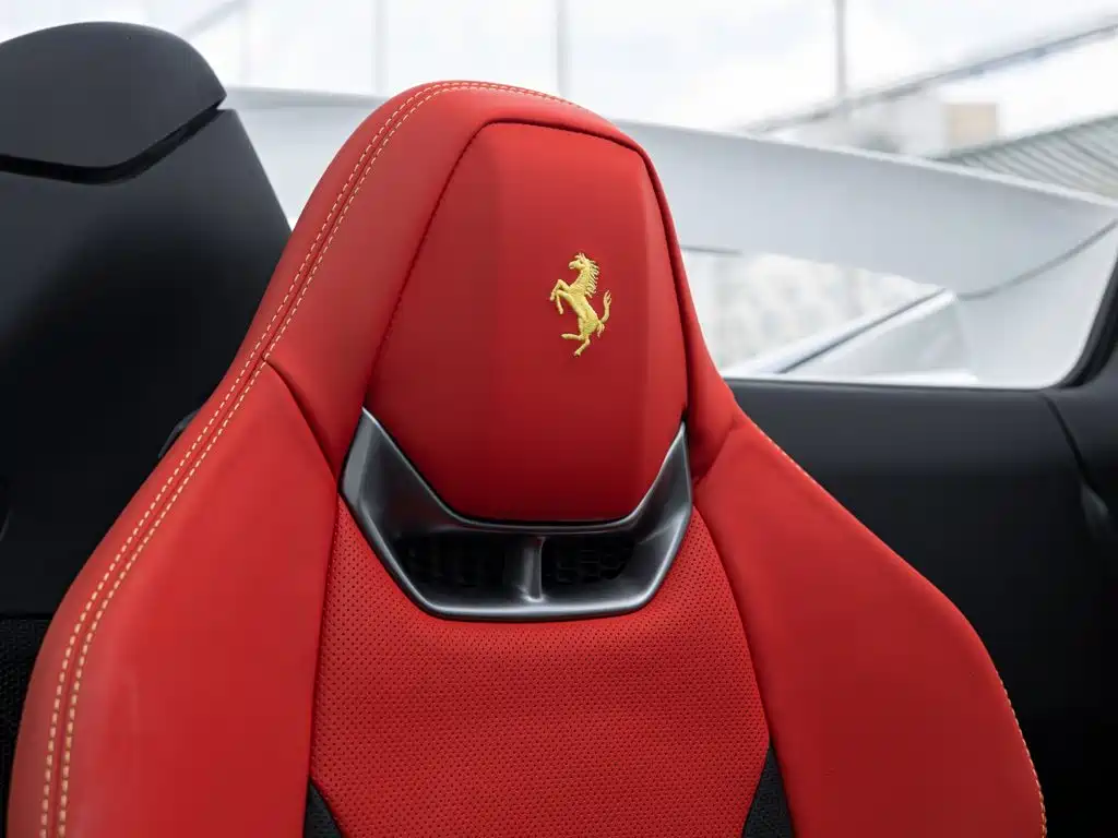 Ferrari 296 — миниатюра 17