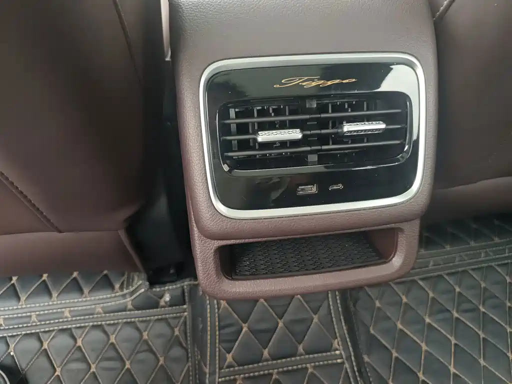 Chery Tiggo 8 — миниатюра 9