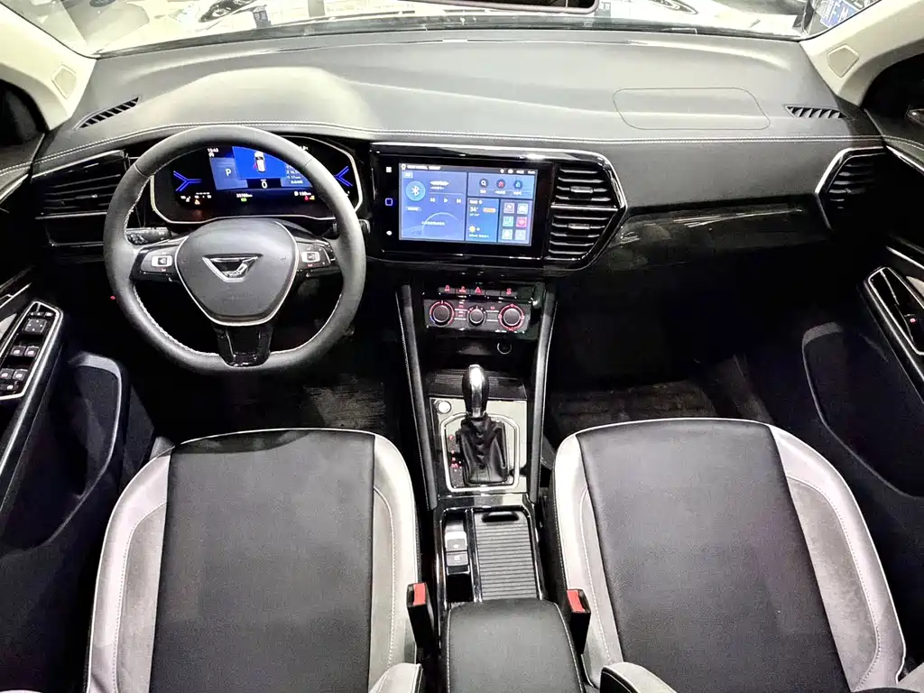Jetta VS7 — миниатюра 6