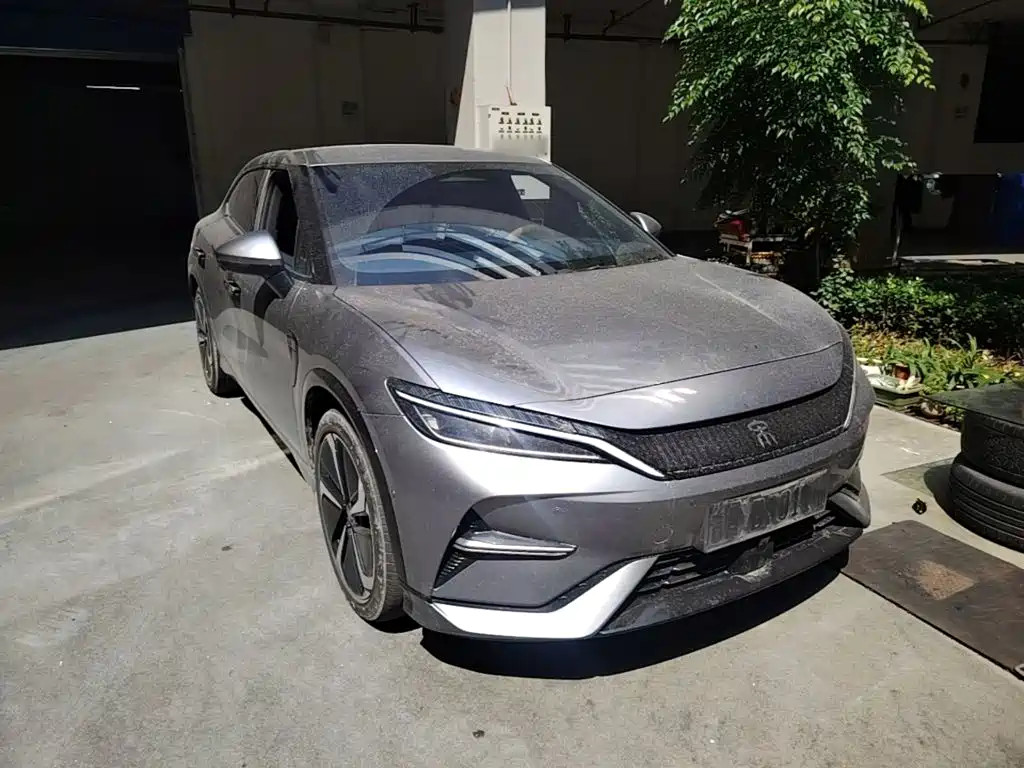 BYD L EV — миниатюра 4