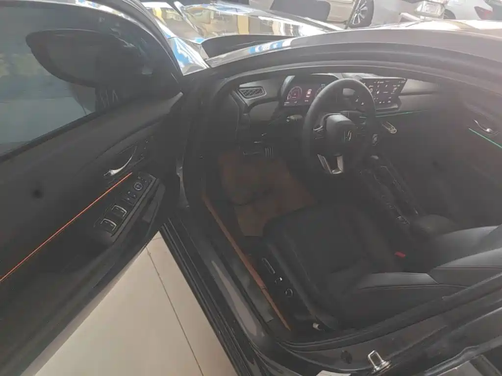 Honda Accord — миниатюра 16