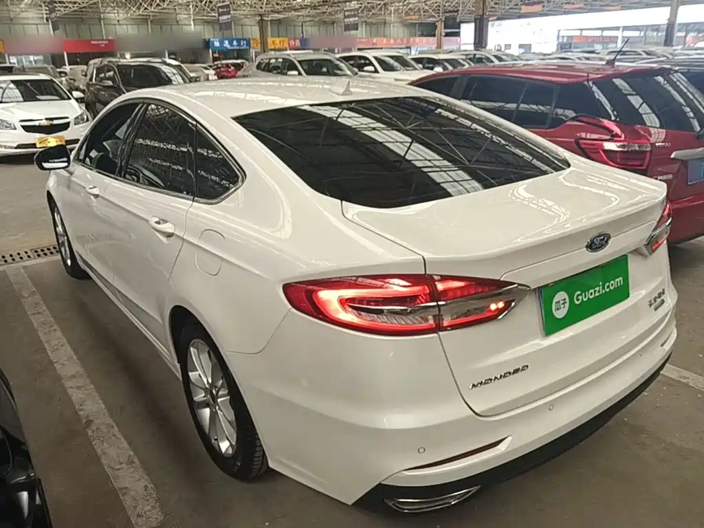 Ford Mondeo — миниатюра 5