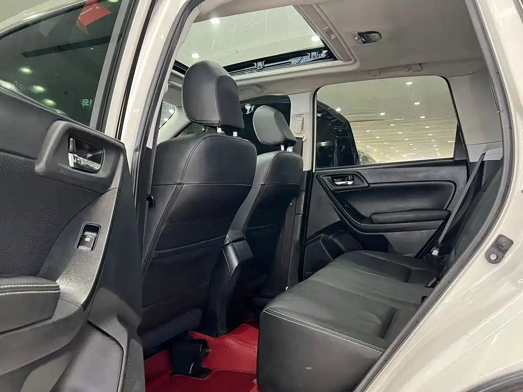 Subaru Forester — миниатюра 8