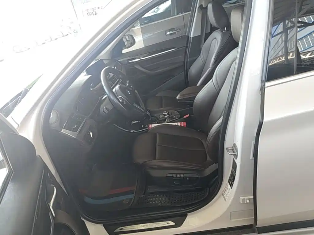 BMW X1 — миниатюра 15