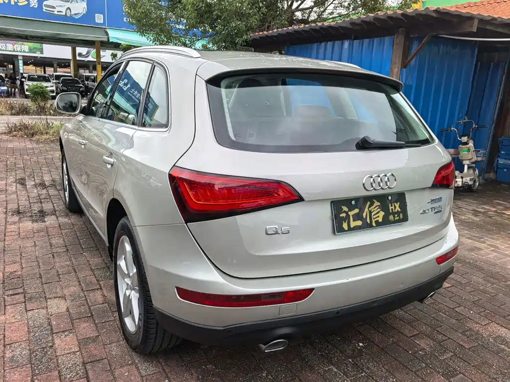 Audi Q5 — миниатюра 11