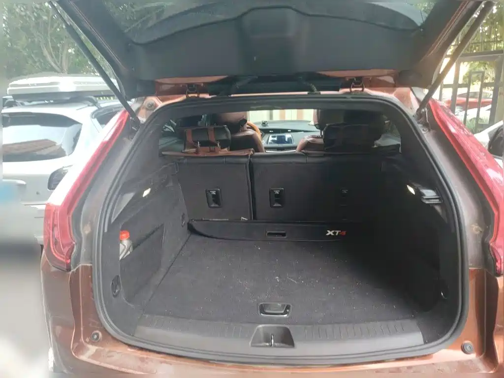 Cadillac XT4 — миниатюра 20