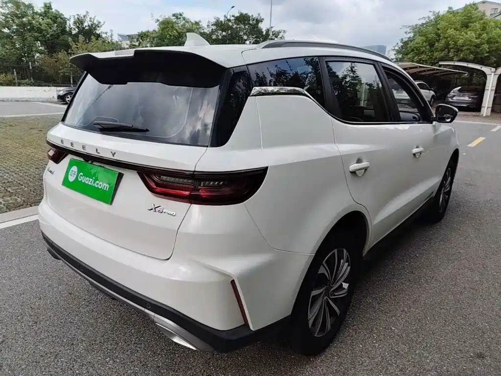 Geely Vision X6 — миниатюра 7