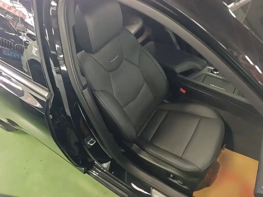 Cadillac CT5 — миниатюра 25