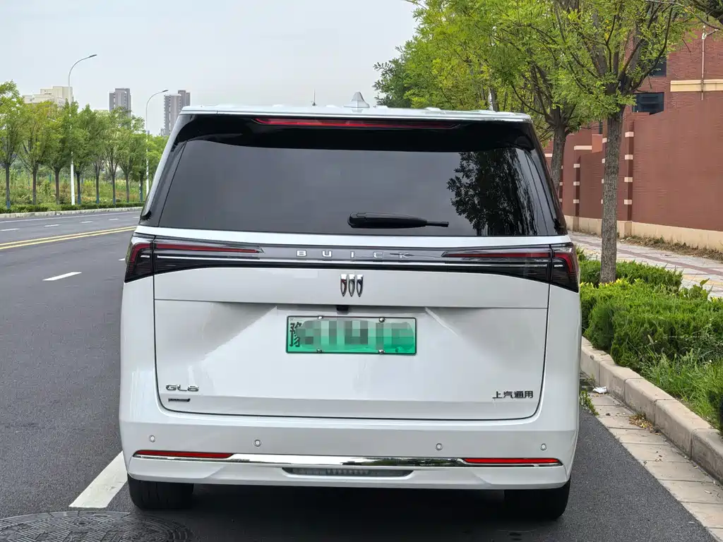 Buick GL8 2025 Smart