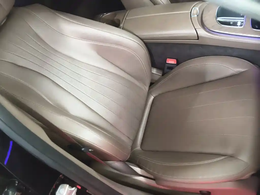 Mercedes-Benz E-Class — миниатюра 25