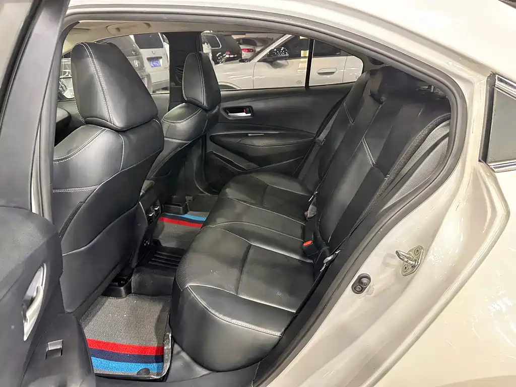 Toyota Corolla — миниатюра 6