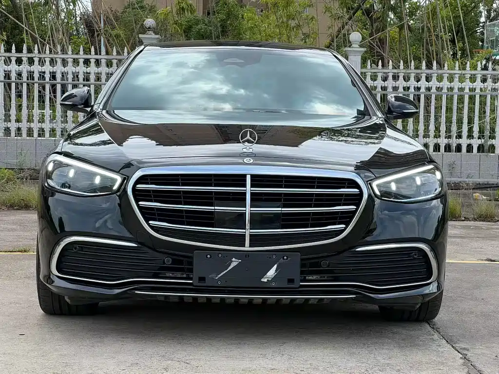 Mercedes-Benz S-Class — миниатюра 2