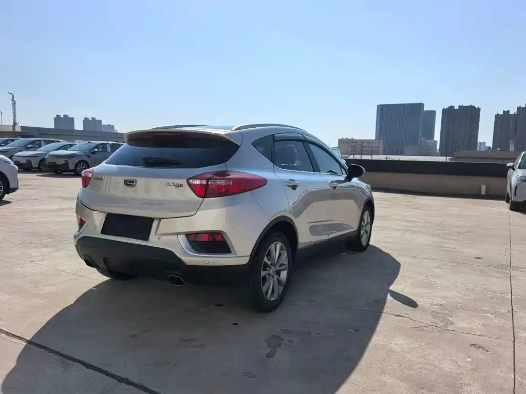 Geely Emgrand GS — миниатюра 7