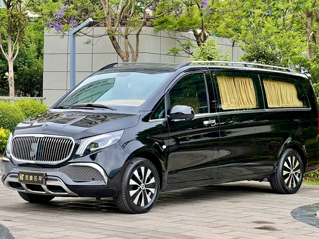 Mercedes-Benz Vito 2024