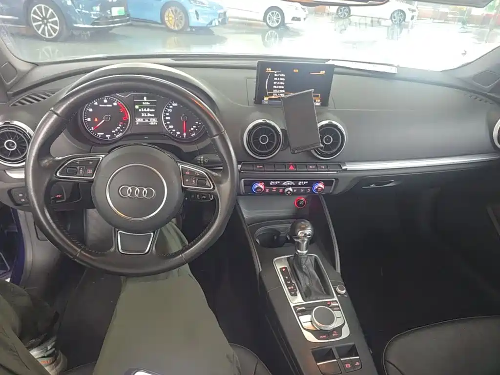 Audi A3 (Import) — миниатюра 10