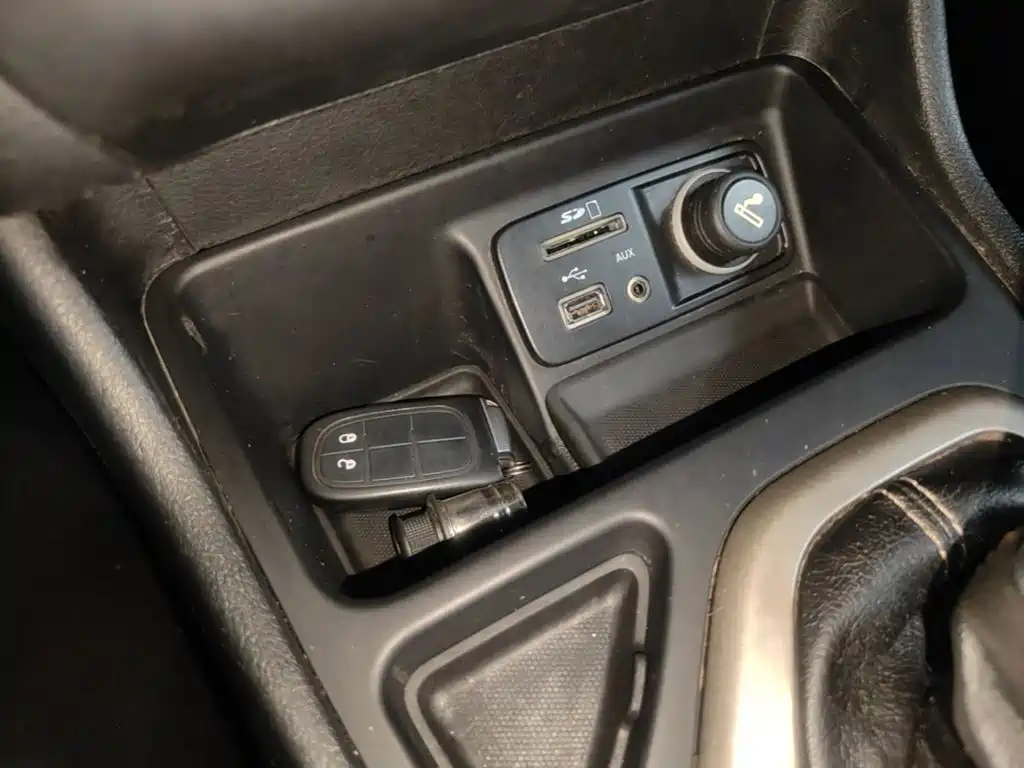 Jeep Cherokee — миниатюра 9