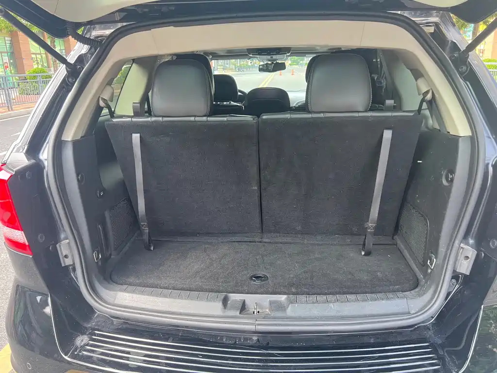Dodge Journey — миниатюра 11