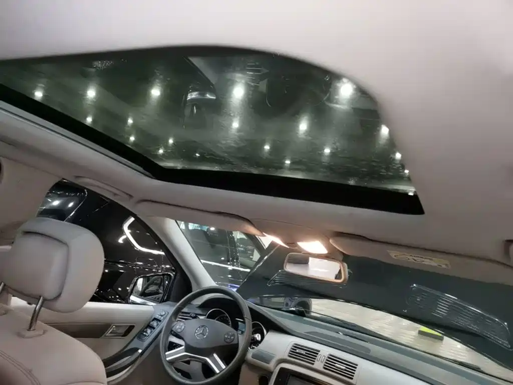 Mercedes-Benz R-Class — миниатюра 18