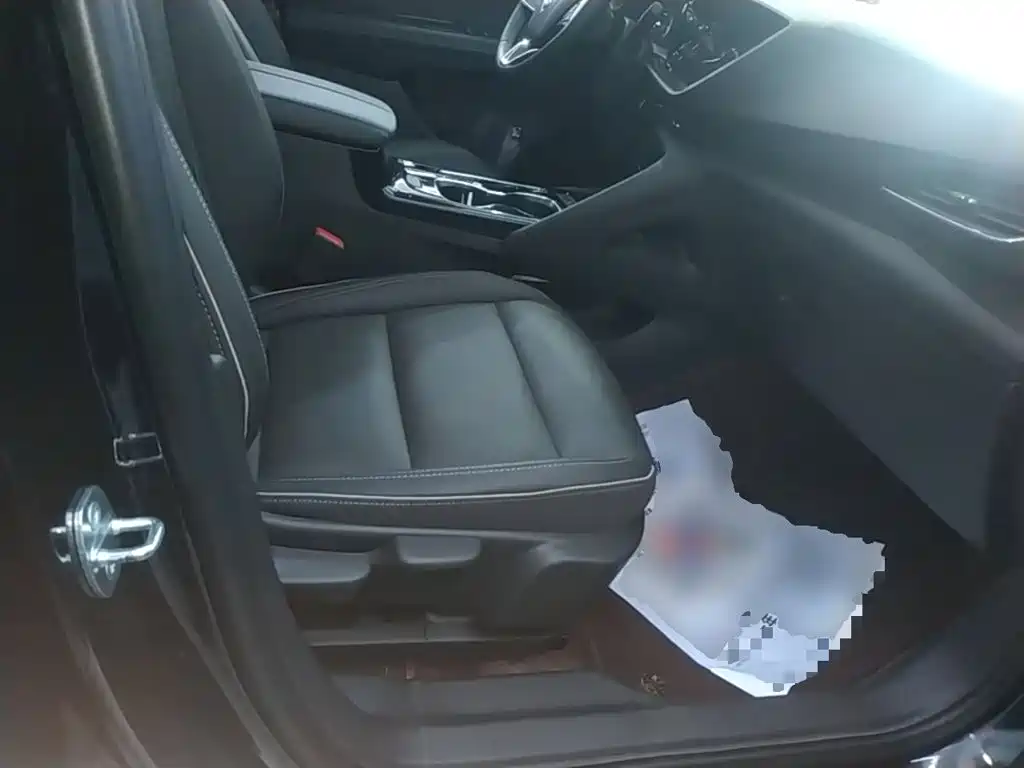 Buick Envision Plus — миниатюра 25